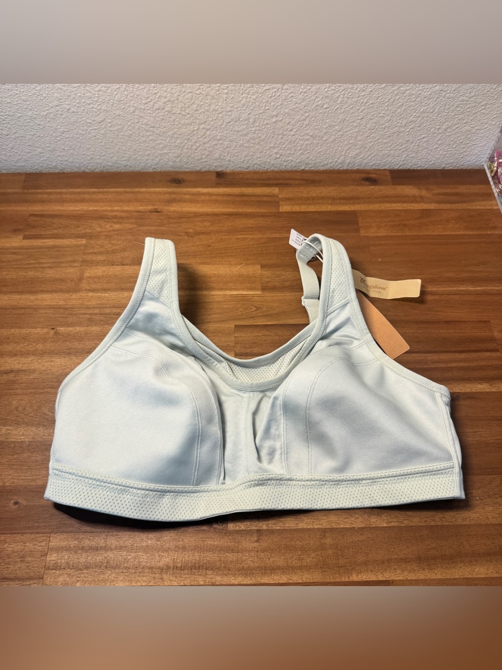 ComfortFit Light Green Mint High-Support Sports Bra